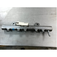 99Z005 Left Fuel Rail For 14-15 Jeep Grand Cherokee  3.0 35022119G